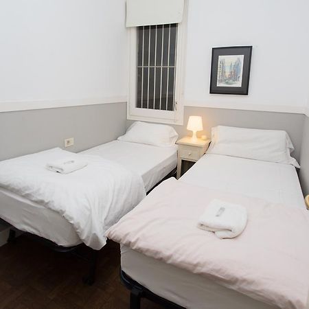Letsgo Camp Nou Apartment برشلونة المظهر الخارجي الصورة